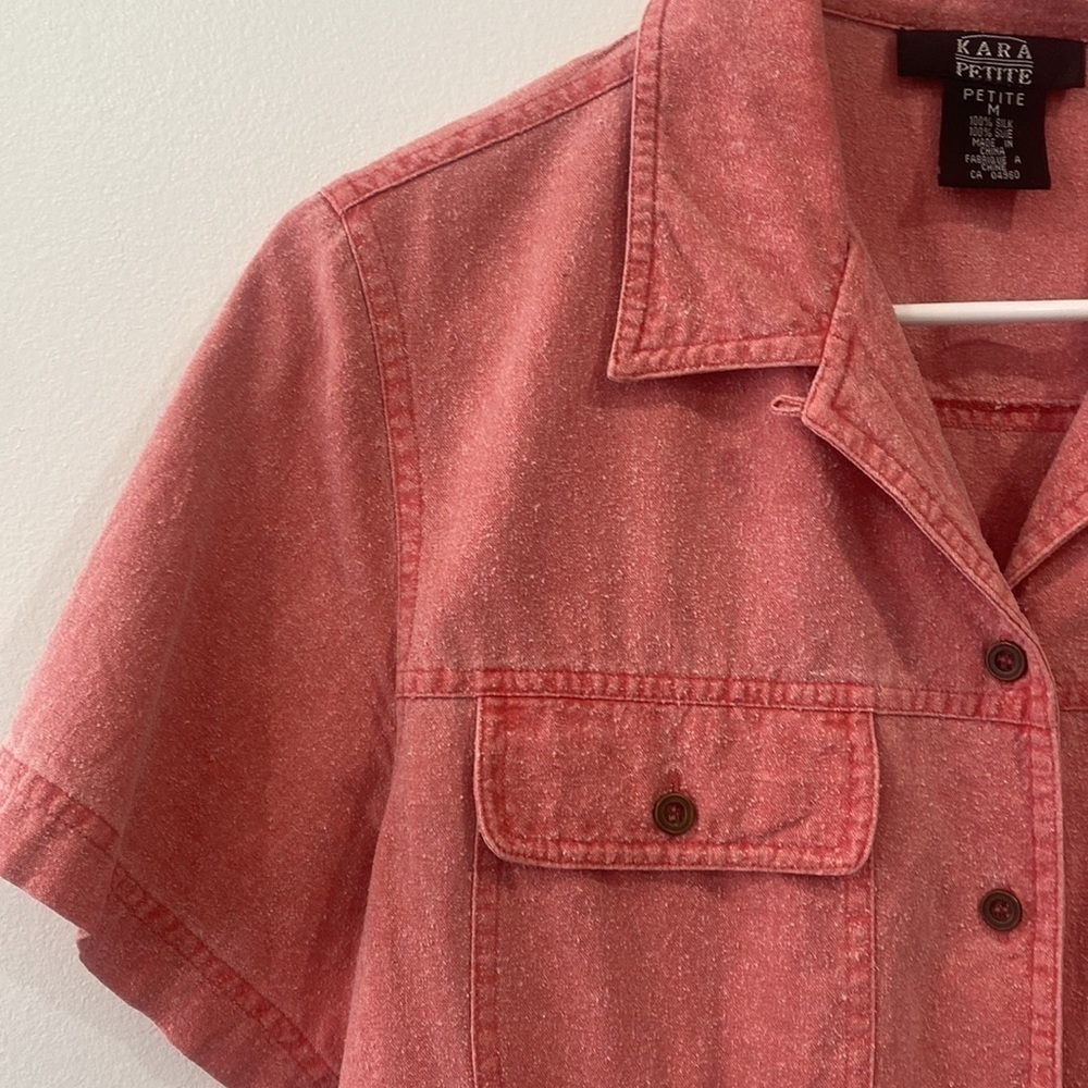 100% Silk Button Up Top - Picture 2 of 13